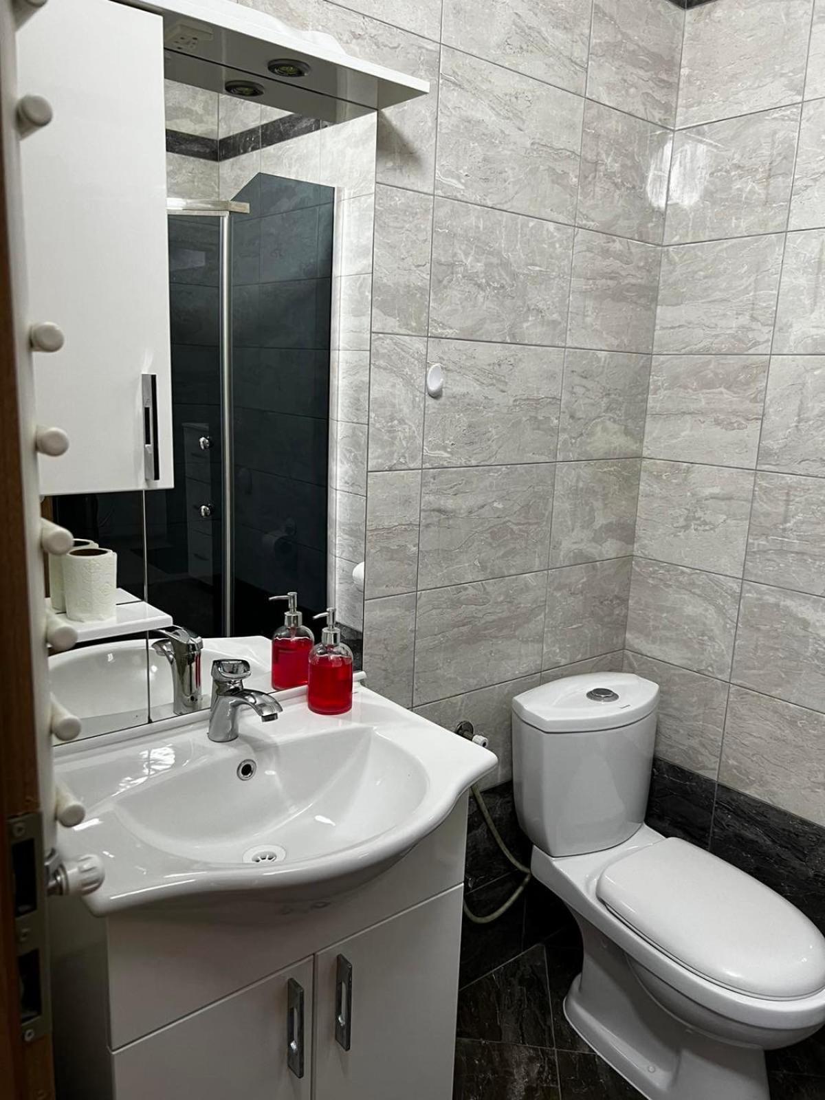 Blini Complex Apartman Pristina Kültér fotó