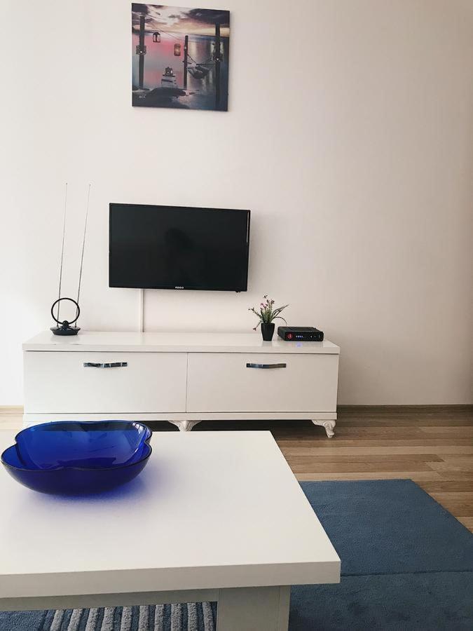 Blini Complex Apartman Pristina Kültér fotó