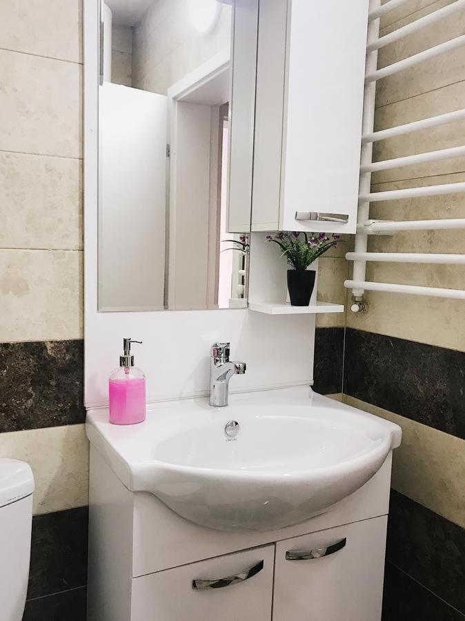 Blini Complex Apartman Pristina Kültér fotó
